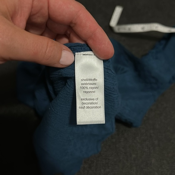 Maurice’s Blue Sleeveless Top size medium - Picture 9 of 9